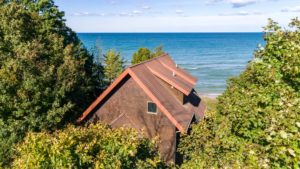 Manistee, Michigan Lakefront Home for Rent