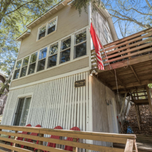 Four bedroom vacation rental in Highland Park