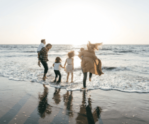 Travel blog with a list of 6 ways vacations are good for you.